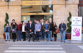 Sagunto guarda un minuto de silencio por el presunto asesinato machista ocurrido en Tenerife