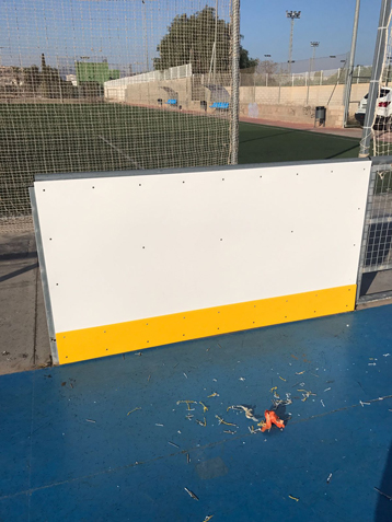 Guillermo Sampedro: “Con la rehabilitación de la valla garantizamos la continuidad del club de hockey Alas en Sagunto”