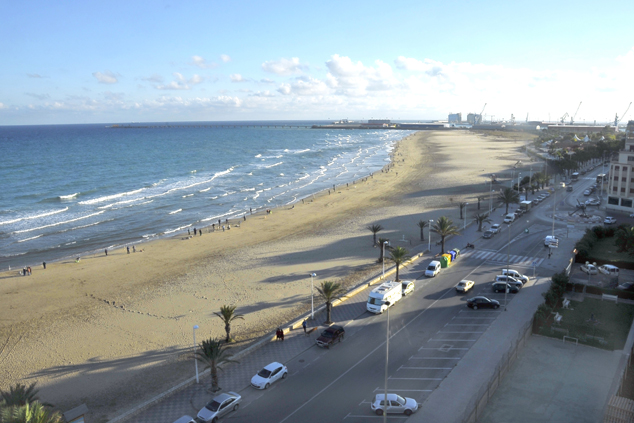 Sagunto renueva el reconocimiento a la calidad de la Bandera Azul en las playas de Puerto de Sagunto, Almardá y Corinto