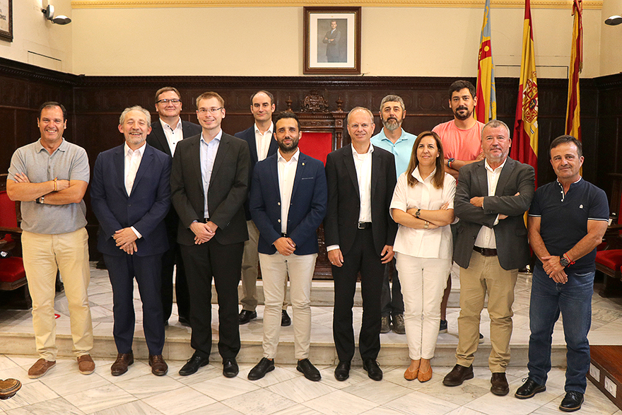 El Grupo Volkswagen presenta ante los grupos políticos de la Corporación municipal de Sagunto el proyecto de la futura gigafactoría de baterías