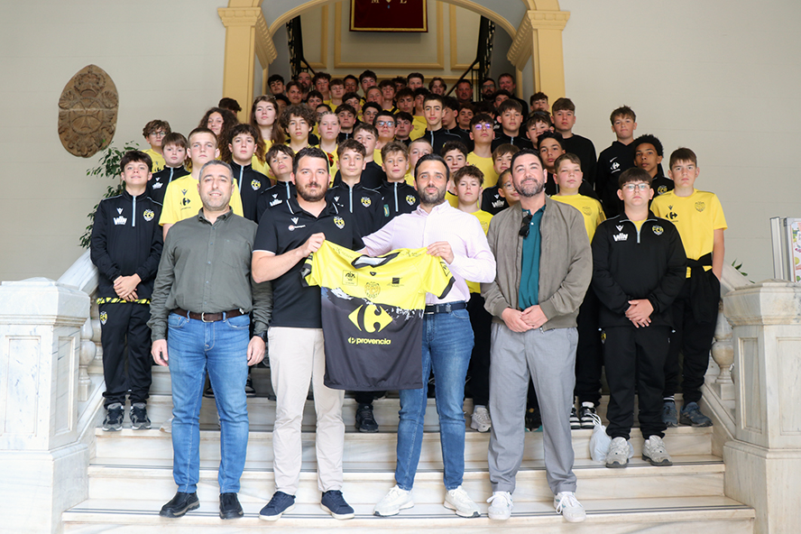 Sagunto recibe al club de rugby francés FC Aix Les Bains