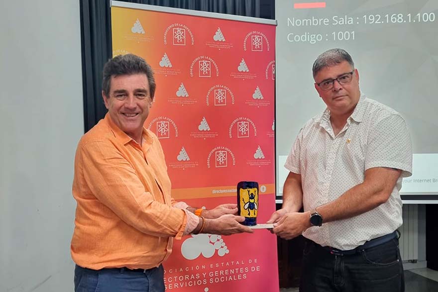 El departamento de Servicios Sociales del Ayuntamiento de Sagunto recibe un reconocimiento nacional por la rápida tramitación de ayudas de urgente necesidad