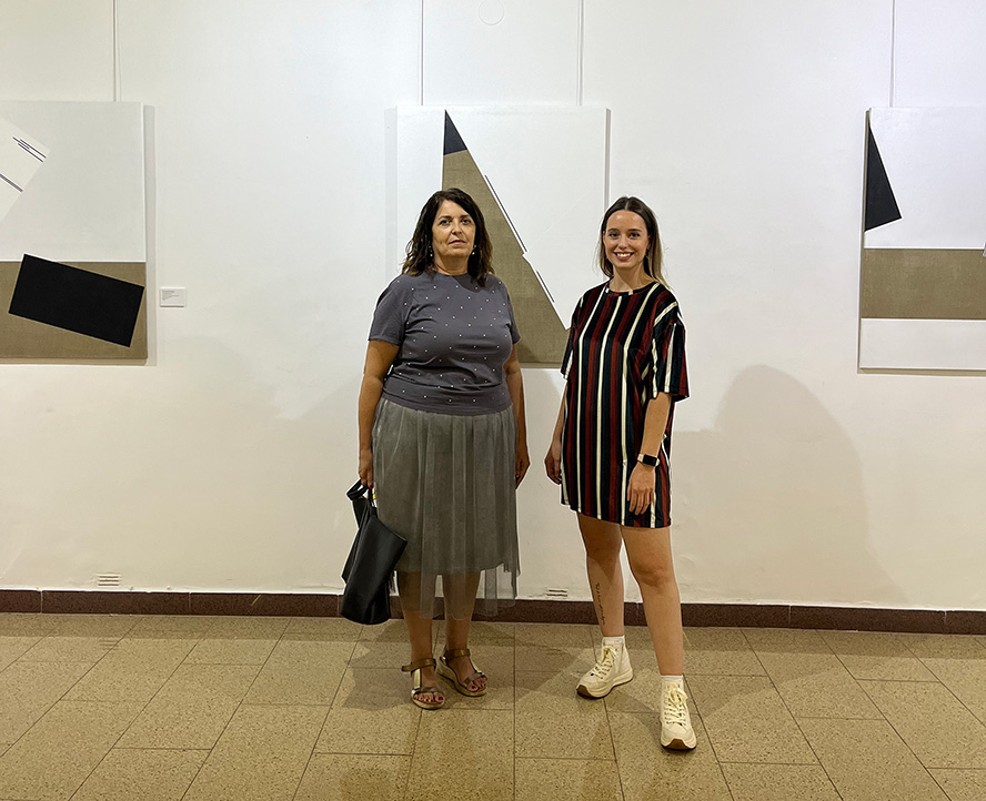 Abierta la exposición 'Entre líneas'  hasta el 27 de octubre