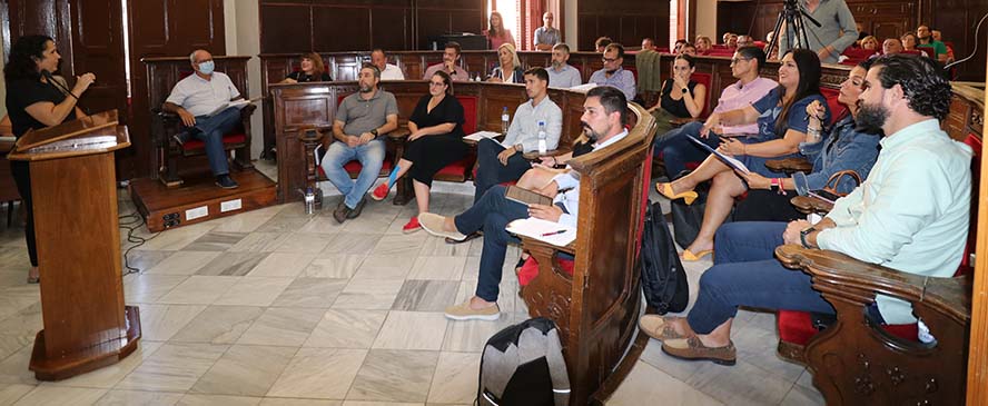 El Pleno acuerda la concesión de las Medallas de la Ciudad que se entregarán el próximo 9 de Octubre